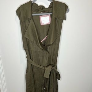 Anthropologie deep green, long vest, with tie belt